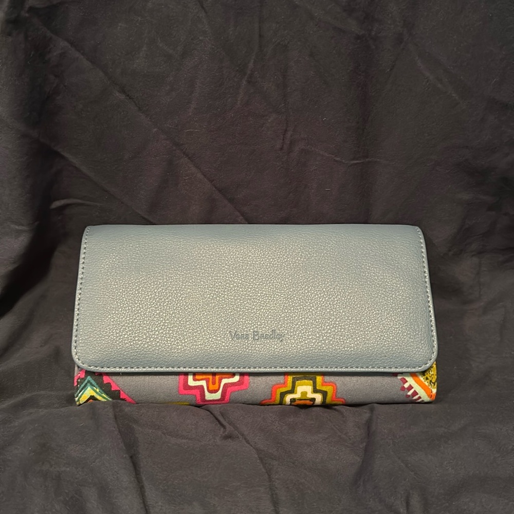 Vera Bradley wallet